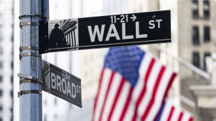 Wall Street apre in rialzo, Dj +0,82%, Nasdaq +0,91%
