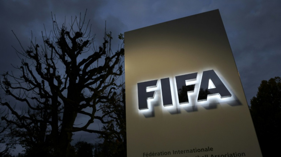 Investisseurs priv&eacute;s &agrave; la Fifa: la fronde s'&eacute;largit et la pression sur Infantino s'accentue
