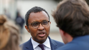 Pap Ndiaye au coll&egrave;ge de Samuel Paty pour dire que "c'est la R&eacute;publique qui gagne"