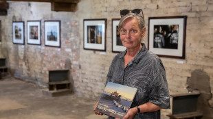 Oltre 50 scatti svelano dimensione pi&ugrave; intima cinema Kaurismaki