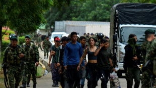 Disidentes de las FARC retienen a un grupo de militares y polic&iacute;as en Colombia