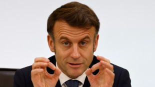 Macron alerta contra 'uma paz que seja uma capitula&ccedil;&atilde;o' para Ucr&acirc;nia