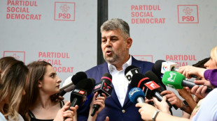 El primer ministro de Rumania, proeuropeo, dimite tras la ventaja de la ultraderecha en las presidenciales