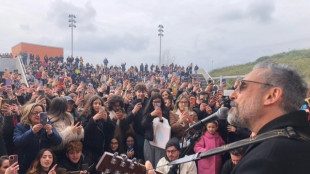 Brunori Sas &egrave; tornato in Calabria, 'la popolarit&agrave;? No, grazie'