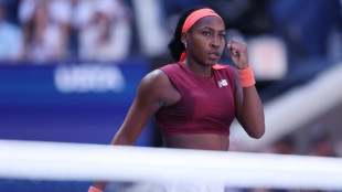 Coco Gauff vence Magdalena Frech e vai às oitavas do US Open