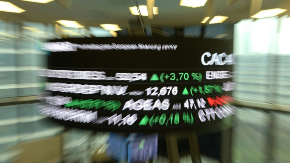 La Bourse de Paris d&eacute;passe les 7.200 points