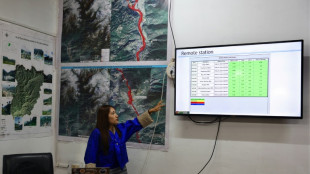 Au Bhoutan, la fonte des glaciers surveill&eacute;e jour et nuit
