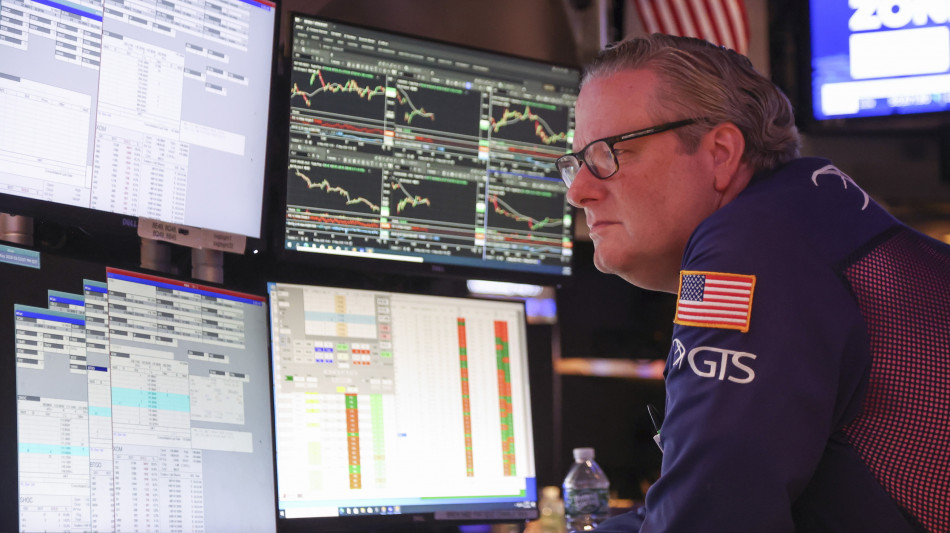 Wall Street apre positiva, Dj a +0,23% e Nasdaq a +0,22%