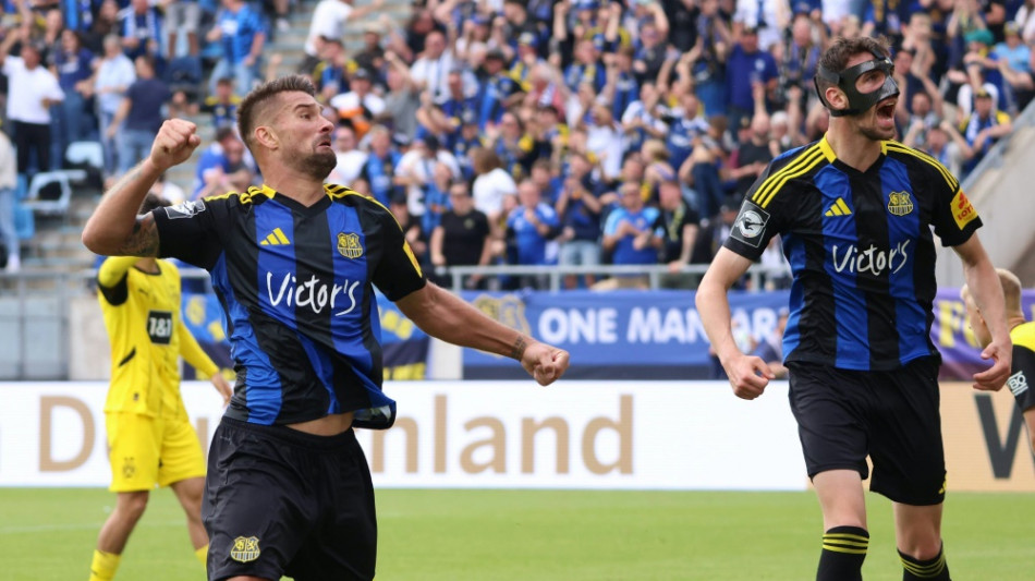 3. Liga: Saarbrücken in der Relegation - BVB II steigt ab