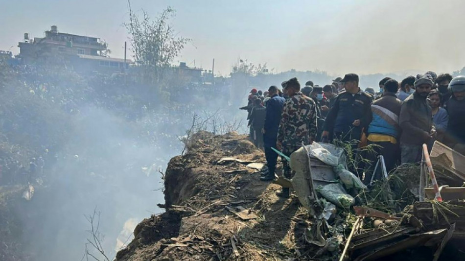Un avion avec 72 personnes &agrave; bord s'&eacute;crase au N&eacute;pal