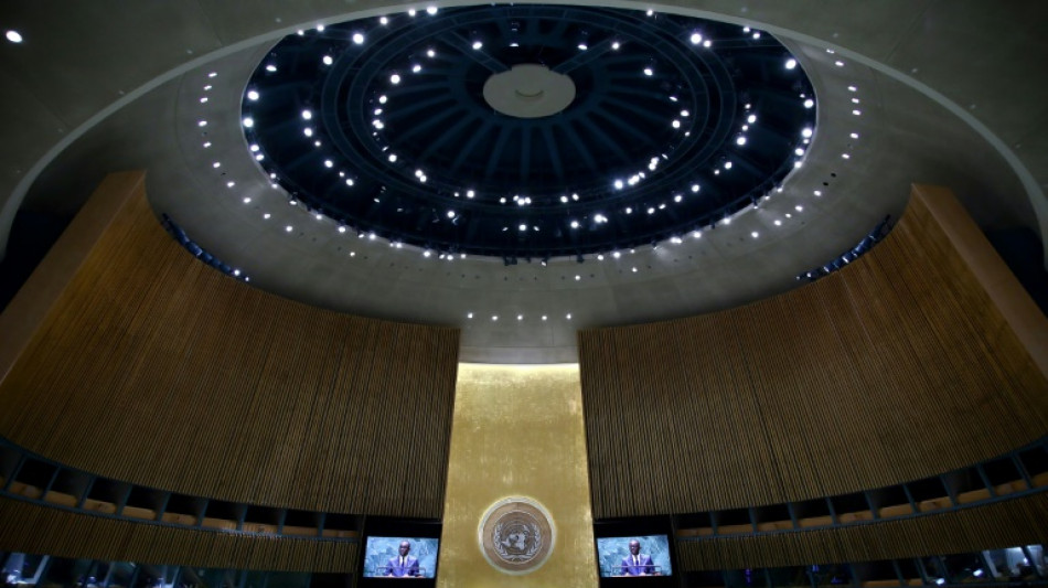Assembleia Geral da ONU aprova resolu&ccedil;&atilde;o contra embargo dos EUA a Cuba