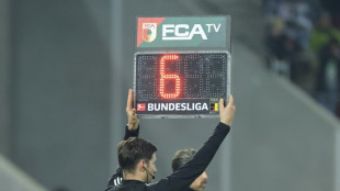 Nachspielzeit wird in Stadien künftig angezeigt