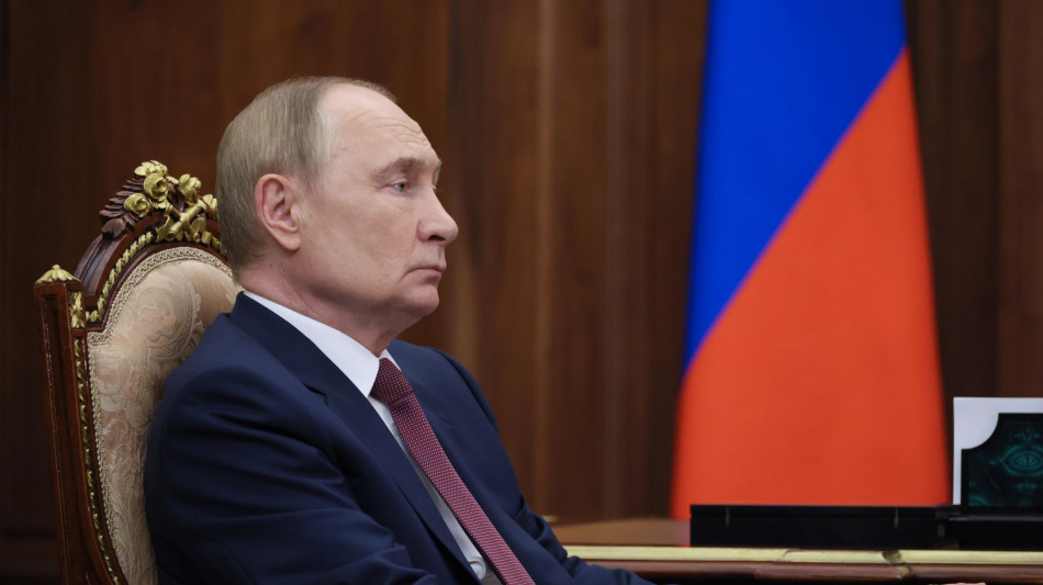 'Putin propone Mosca per l'incontro, Zelensky rifiuta'