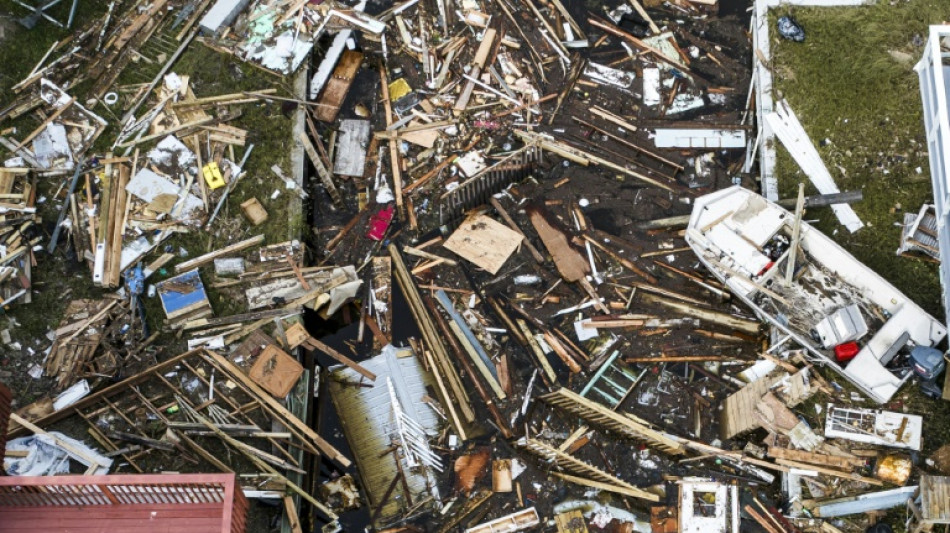 Furac&atilde;o Helene deixa 130 mortos e ganha destaque na campanha eleitoral americana