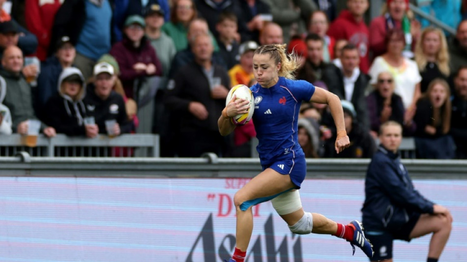 Top four into Women's Rugby World Cup semi-finals as France edge Ireland 