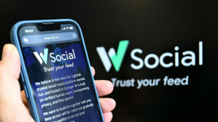 Le r&eacute;seau social W, concurrent europ&eacute;en de X, lance sa version publique
