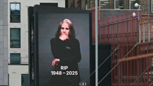 Texas honra a Ozzy Osbourne pese a que orin&oacute; en el monumento a los h&eacute;roes ca&iacute;dos