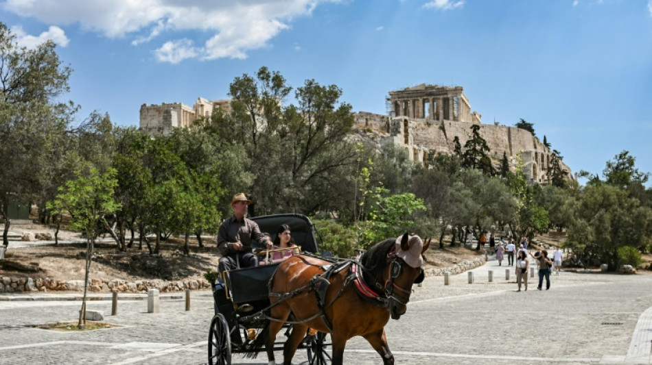 La Grèce saisie par une vague de chaleur, l'Acropole d'Athènes ferme partiellement