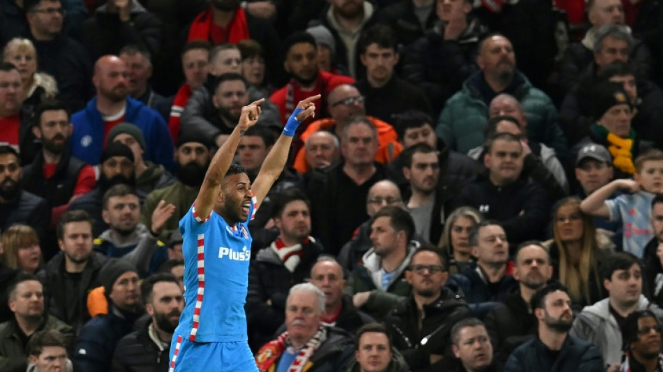 El Atl&eacute;tico conquista Old Trafford y se mete en cuartos de Champions