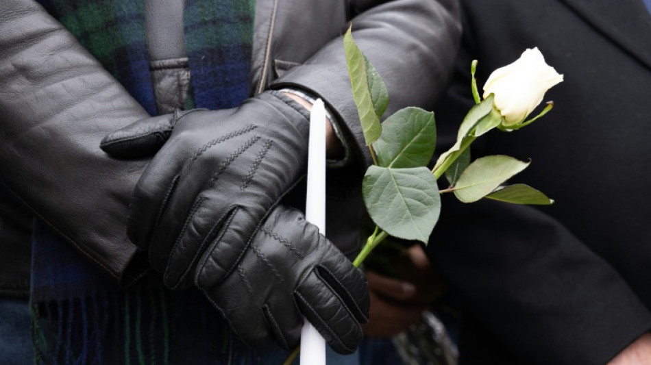 Cuatro muertos y 11 heridos en un tiroteo en una fiesta de cumpleaños en California