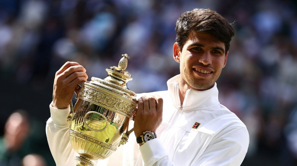 Alcaraz starts Wimbledon defence against Fognini