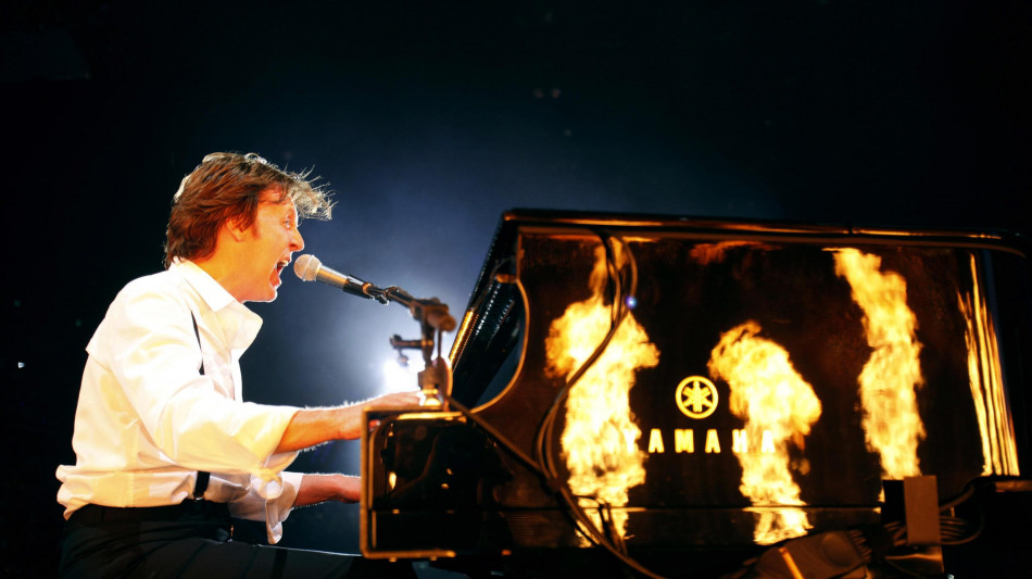 IA minaccia la musica, brano muto di denuncia di Paul McCartney