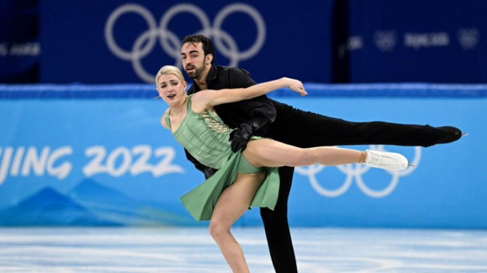 Patinadores Olivia Smart y Adri&aacute;n D&iacute;az ofrecen a Espa&ntilde;a su tercer diploma ol&iacute;mpico en Pek&iacute;n-2022