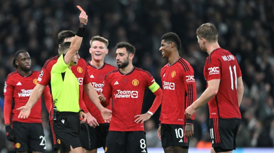 Manchester United perde de virada (4-3) em visita ao Copenhagen e &eacute; lanterna na Champions
