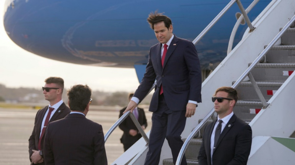 Rubio chega &agrave; Guatemala para tratar da crise migrat&oacute;ria