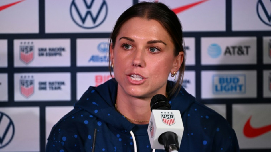 Alex Morgan, da sele&ccedil;&atilde;o dos EUA, faz duras cr&iacute;ticas a Rubiales: 'Estou enojada'