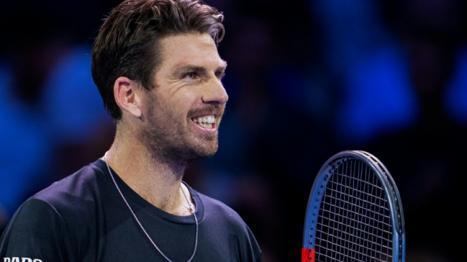 Los argentinos Etcheverry y Cerúndolo avanzan en Viena