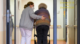 "Alarmstufe Rot": Krankenversicherungen sehen Finanzen der Pflege am Limit
