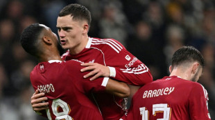 Liverpool goleia Eintracht Frankfurt (5-1) na Champions e interrompe série de derrotas