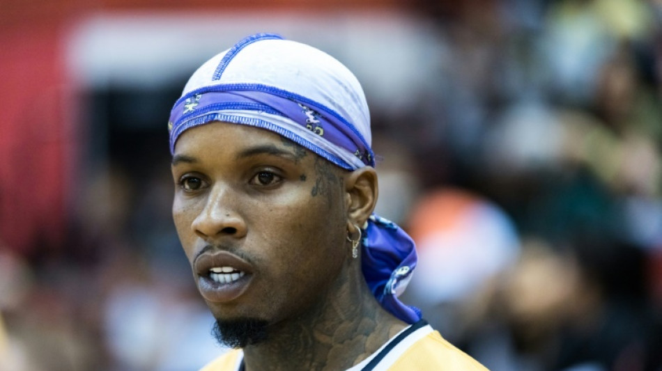 El rapero Tory Lanez es atacado en una prisi&oacute;n de California