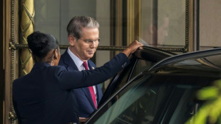 China califica de "paso importante" las primeras discusiones comerciales con EEUU
