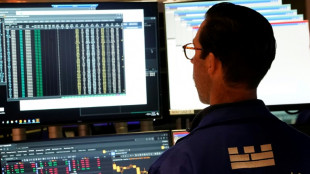 Wall Street termine en ordre dispers&eacute;, l'app&eacute;tit pour l'IA ne faiblit pas