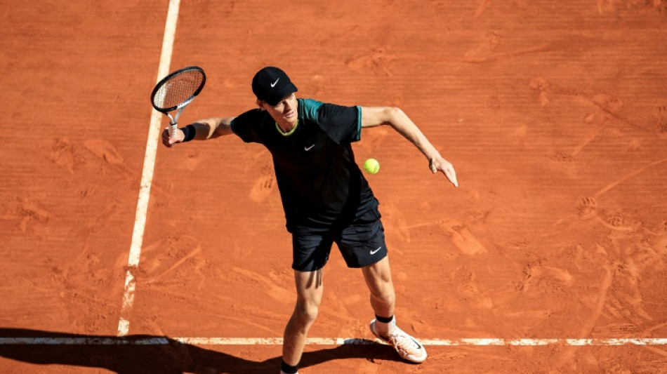 Monte-Carlo: Sinner malmen&eacute; par Rune mais passe en demies