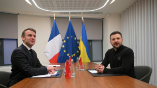 L&iacute;deres europeus se re&uacute;nem em Paris para responder a pol&iacute;ticas dos EUA sobre a Ucr&acirc;nia