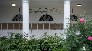 Trump ersetzt Biden-Portr&auml;t durch Foto von Unterschriftenautomat