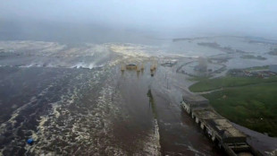 Milh&otilde;es de pessoas voltam para casa ap&oacute;s fim de alertas de tsunami no Pac&iacute;fico