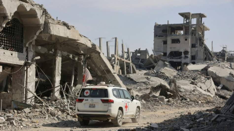 Israel identifica restos mortais de tr&ecirc;s ref&eacute;ns