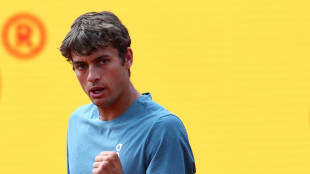 Cobolli batte in rimonta Ugo Carabelli all'esordio a Madrid