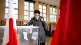Polonia vota en re&ntilde;ida elecci&oacute;n presidencial bajo la atenta mirada de Europa