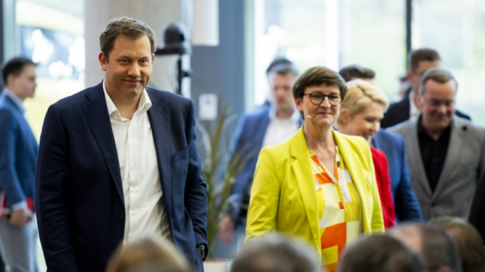 SPD-Spitze nennt Wirtschaft und Entlastungen als Priorit&auml;ten f&uuml;r neue Regierung