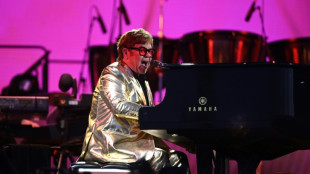 Elton John critica el plan "criminal" del gobierno brit&aacute;nico sobre los derechos de autor e IA