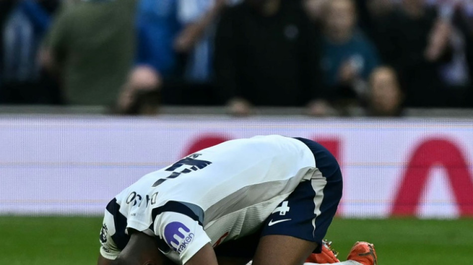 Spurs stunned by late Brighton equaliser, Leeds pull clear of trouble