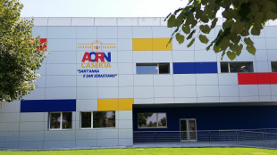 A Caserta un paziente torna a vedere grazie a 3 diverse equipe