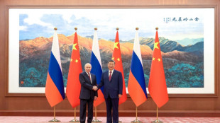 Xi et Poutine affirment le caract&egrave;re "in&eacute;branlable" des relations sino-russes malgr&eacute; les crises