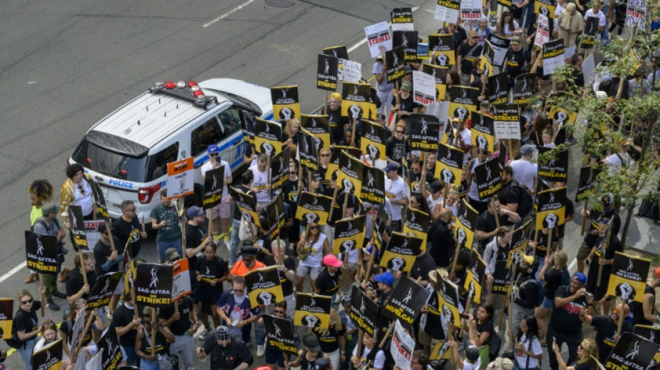 "La lutte continue": manifestation unitaire &agrave; New York de professionnels du cin&eacute;ma et de la t&eacute;l&eacute;