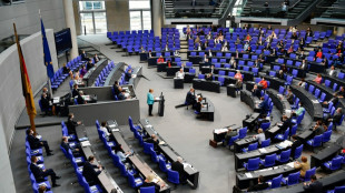 Bundestag setzt f&uuml;r 2023 erneut Schuldenbremse aus